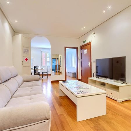 Apartamento Ayuntamiento Cerca Del Casco Viejo & Parking Bilbao Exterior foto
